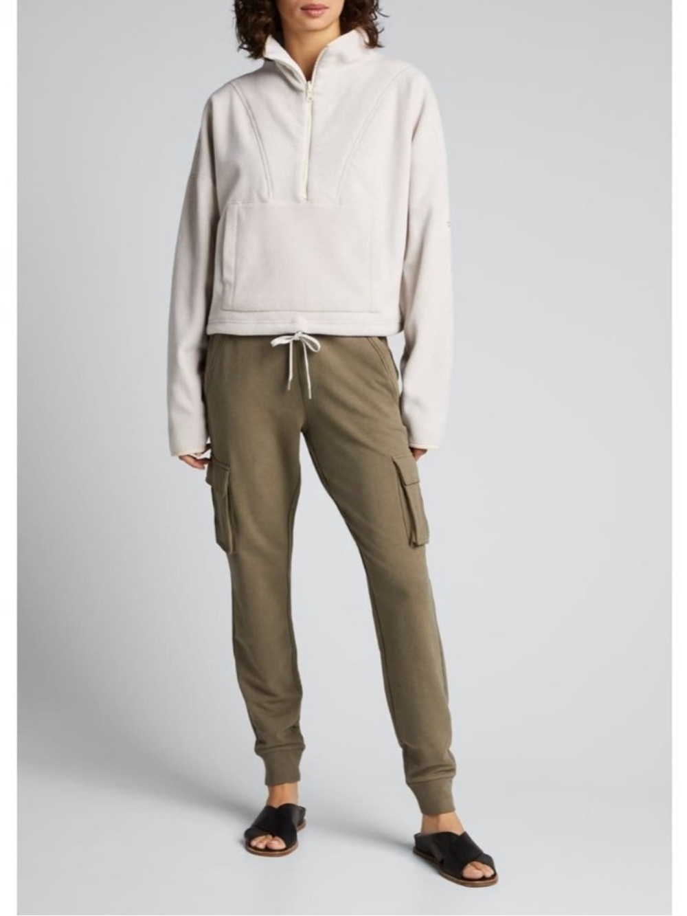 Alo Yoga Unwind Taupe Cargo Jogger Sweatpants size Small